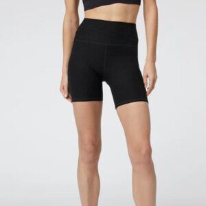 Vuori biker shorts